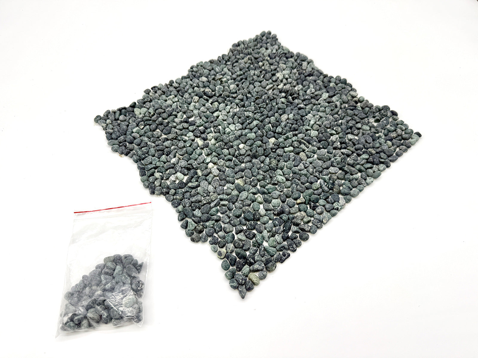 洗い出しシート 603(Dark Green Pebble) 2分 7-9mm 11枚入＋予備石/約1㎡ 1辺直線
