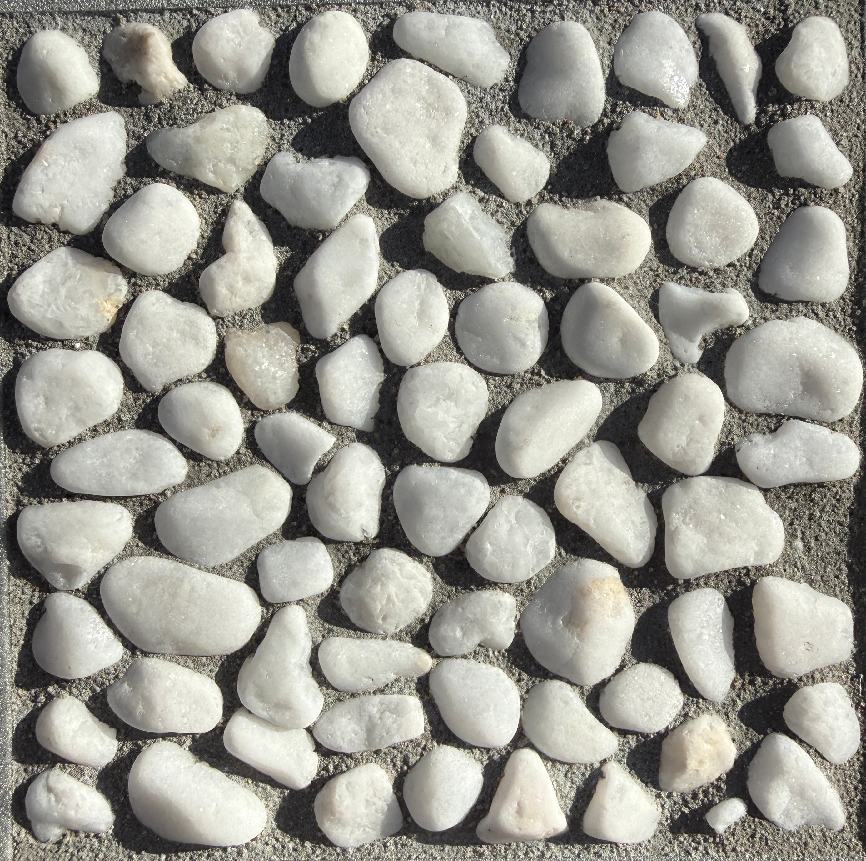 洗い出しシート 607(Dolonite) 3分 9-13mm 11枚入＋予備石/約1㎡ 4辺波